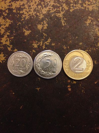 Lot monede Polonia -3,50 lei; 10 grosi 2000, 50 grosi 2011 si 2 zloti 2009
