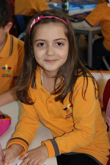Citim povesti pe 02.04.2015 - AMALIA