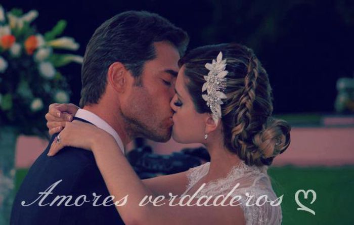 484861_137921576383097_1023997661_n