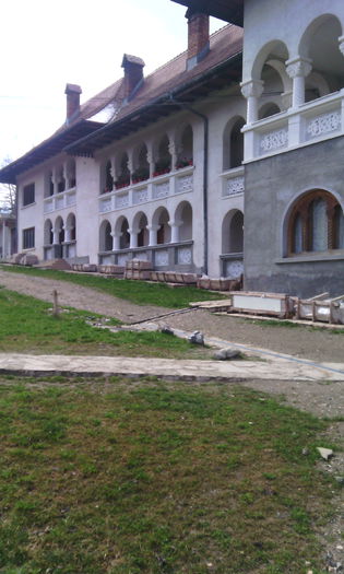 la manastirea prislop