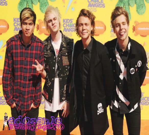 - Anual Kids` Choice Awards.