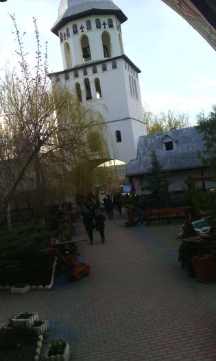 IMG_20150402_075957[1] - Manastirea Dumbrava