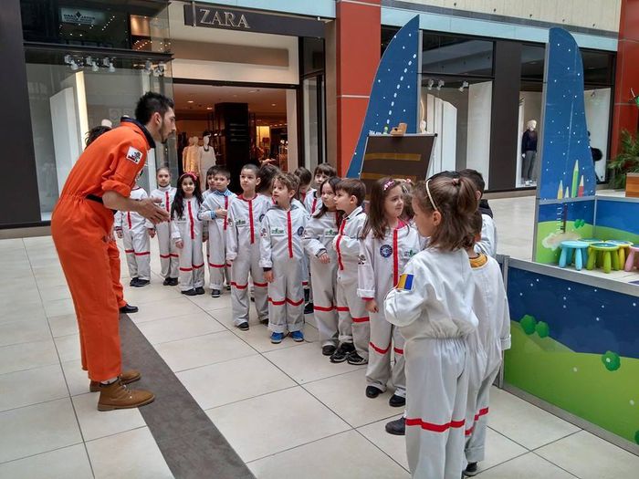 Azi a fost cosmonaut! - AMALIA