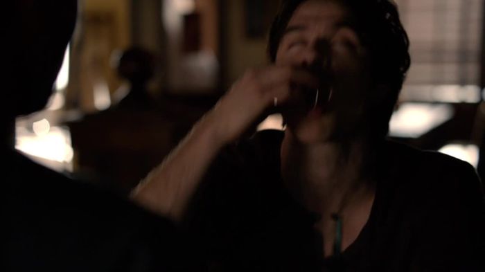 *bea si se fr;;eaca de ea* =))