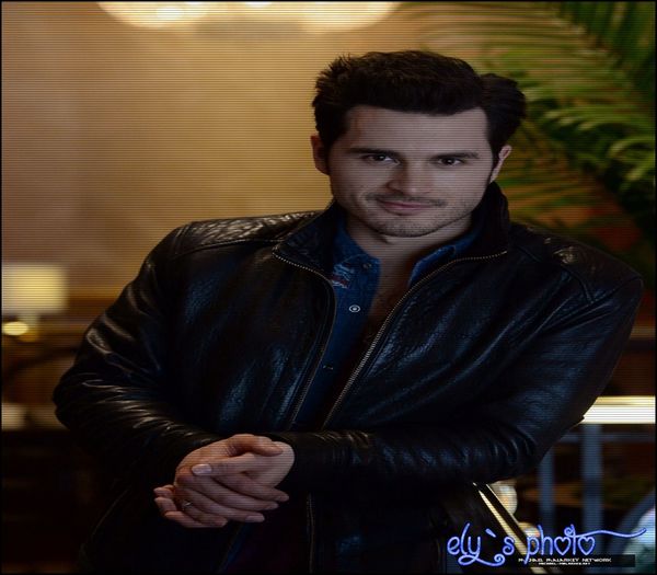 ✿ - *ii pupa mana* Buna! Dam un shot cu tuica?#caro #caro