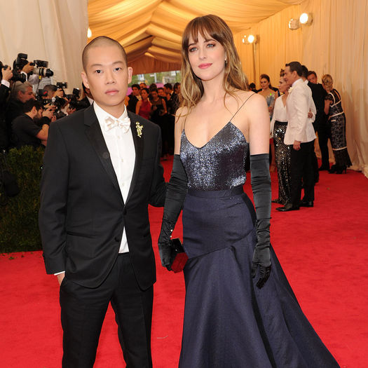 Dakota-Johnson-Jason-Wu-2014-Met-Gala (1)