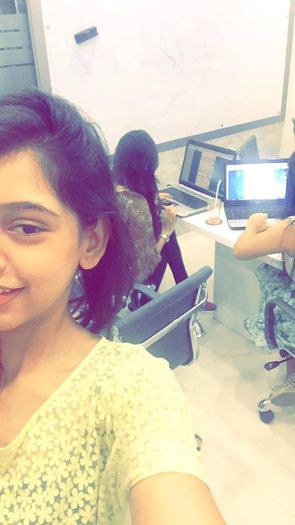 11150902_916065758415191_5614485660352031294_n - Niti Taylor