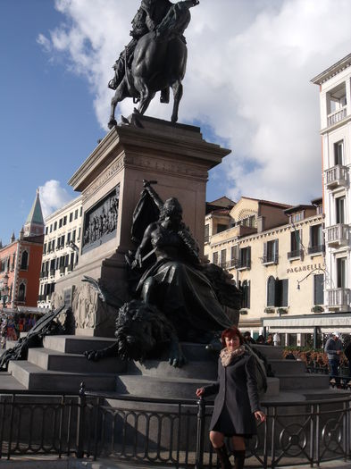 Picture 270 - venetia 2014