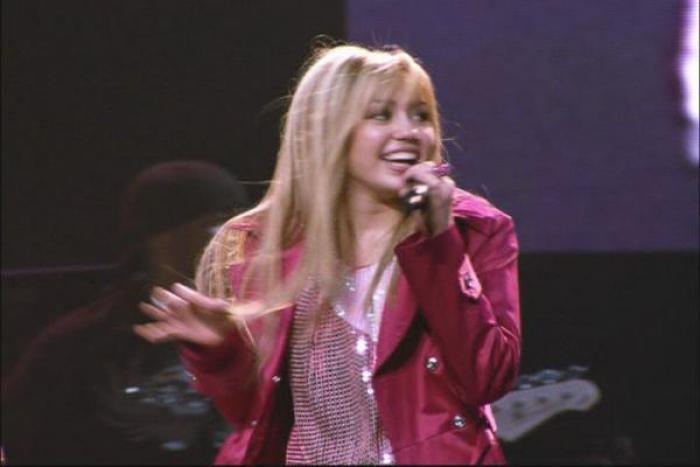 ZWEUPAACECPJLNGDZRO[2] - hannah montana