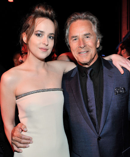 Dakota-Johnson-bonded-her-dad-Don-Johnson