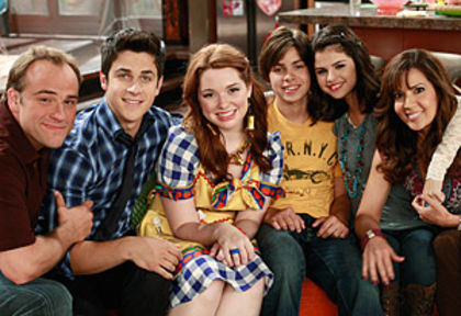 101014mag-Wizards1 - wizards of waverly place