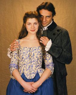 Elisa-di-Rivombrosa-minhas-telenovelas-24472994-384-480