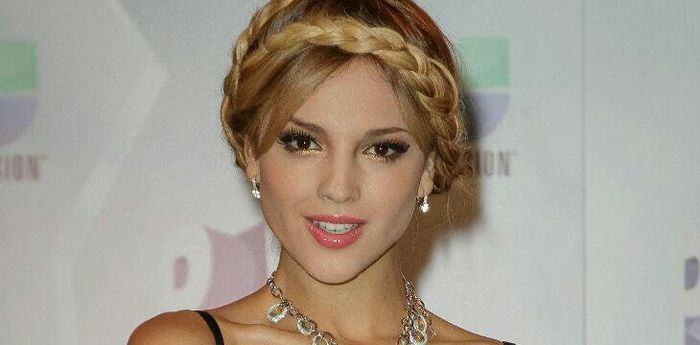 wpid-Eiza-Gonzalez-es-hackeada-a-traves-de-Twitter