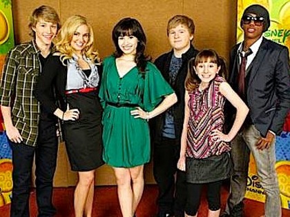 cast - Sonny with a chance