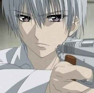 Zero Kiryuu (Vampire Knight)