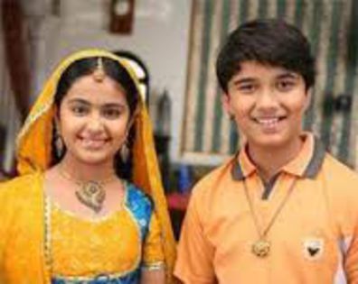 images (1) - Balika Vadhu -   Mica Mireasa