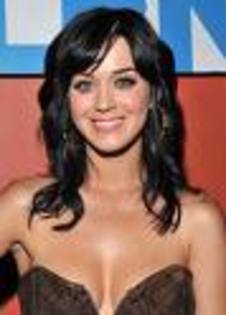 katy perry(2 voturi)