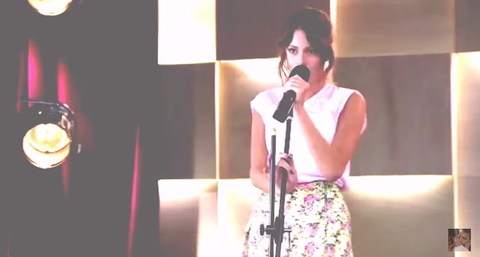 bandicam 2015-04-16 21-22-49-877 - 06 Thinking out loud