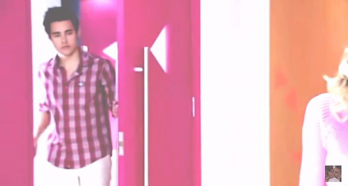 bandicam 2015-04-16 21-22-58-473