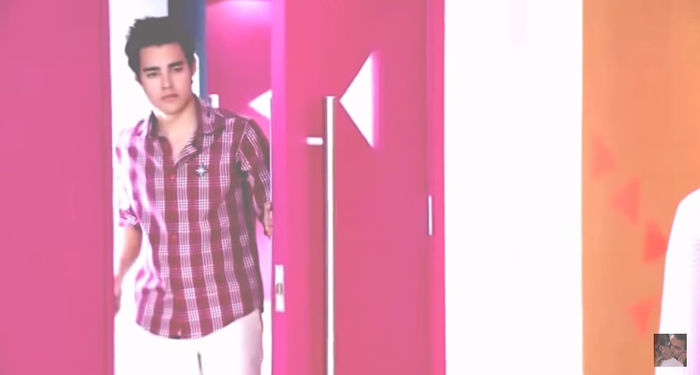 bandicam 2015-04-16 21-22-59-020