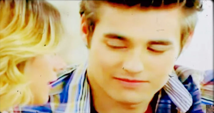 bandicam 2015-04-16 21-28-21-945