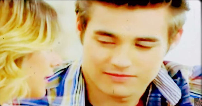 bandicam 2015-04-16 21-28-22-144