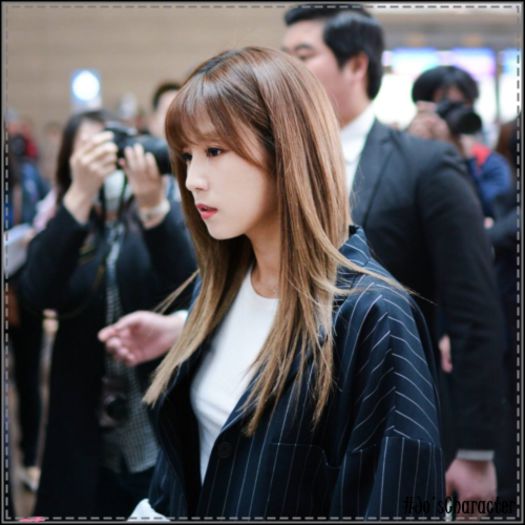 Cho. [soptit like JYP] Iubirea lui Bomi e Kiku~ u~ u~