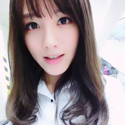 C- Ce fac? o.O :)) #Seob. Stiu cum e. :-? #Yuri. - ix __ Episodul 090 __ xi