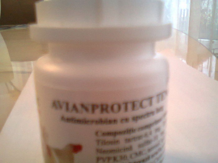 ANTIMICROBIAN PT. COMBATEREA MIOPLAMOZEI AVIARE BOALA RESPIRATORIE CRONICA IN SALMONELOZA,COLIBACILO - MANCARICA SI MEDICAMENTE PENTRU PASARI