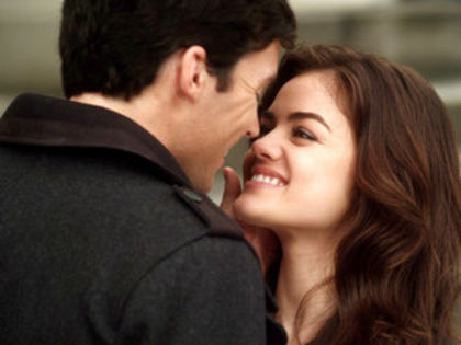 Aria-and-Ezra-television-and-movie-couples-27777212-300-225