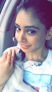 10682402_846890035358852_6471753683770519378_o - Niti Taylor