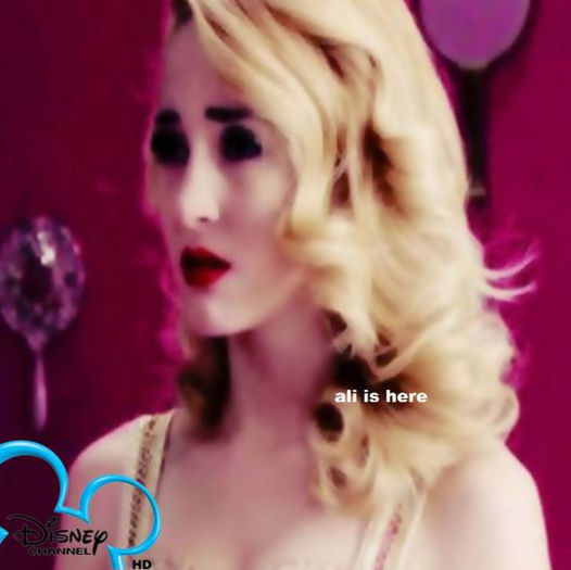 bandicam 2015-04-24 22-39-28-205 - violetta