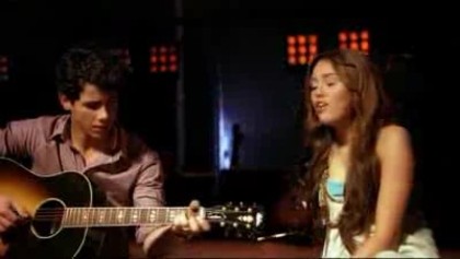 miley_cyrus & nick_jonas