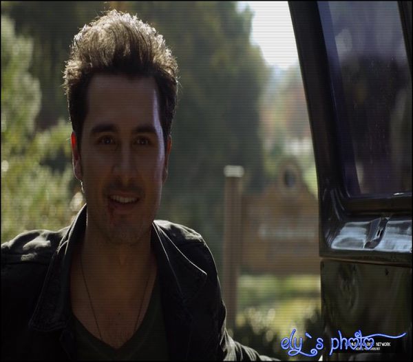 ✿ - *da pe gat pahare* Daca ma imbat asta e, ma culc. #fane