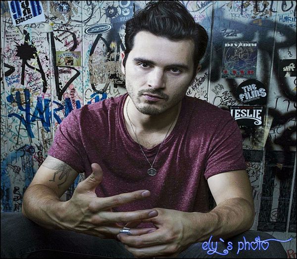 Poate, dar sa nu fie vamp original femela #fane + Am tacut, nu mai zic nimic de ea#elena