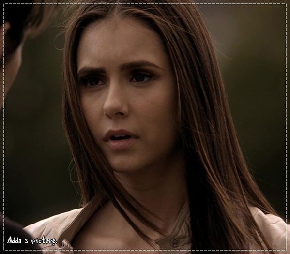 》clk Awwww, eu sunt si mai norocoasa..;<*zambeste* Noapte buna...;* #Damon. *isi ia si ea un pahar; si sta la sueta cu bajetii* =)))))))
