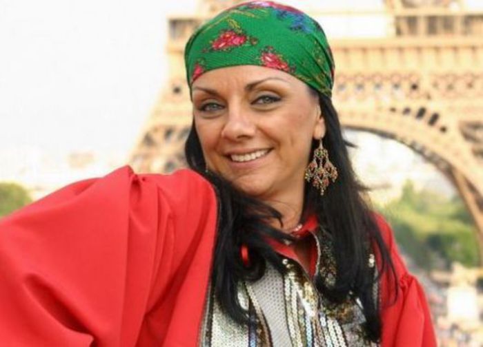 Aicea sunt formosule *il mangaie pe barbie* #Enzo.