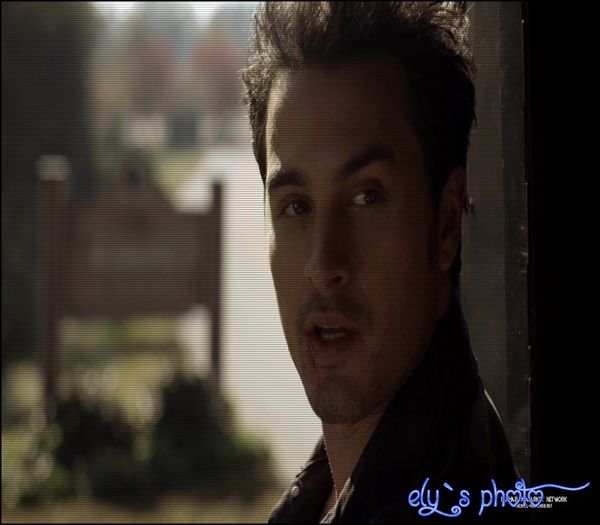 Capreoare nu avem #state *ii ma da un servetel* #fane