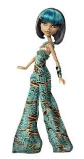 CLEO-SKULL SHORES eliminata