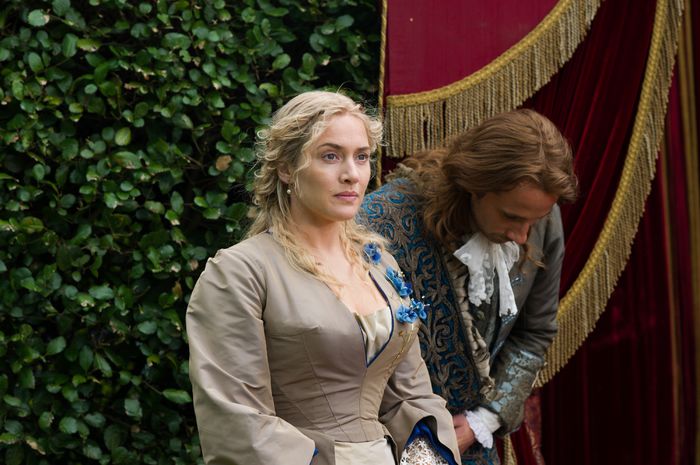 a-little-chaos-368219l - Kate Elizabeth Winslet