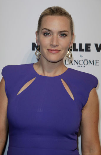 Kate-Winslet-lors-de-la-soiree-Lancome-au-Palais-Brongniart-a-Paris-le-9-juillet-2014_exact1024x768_