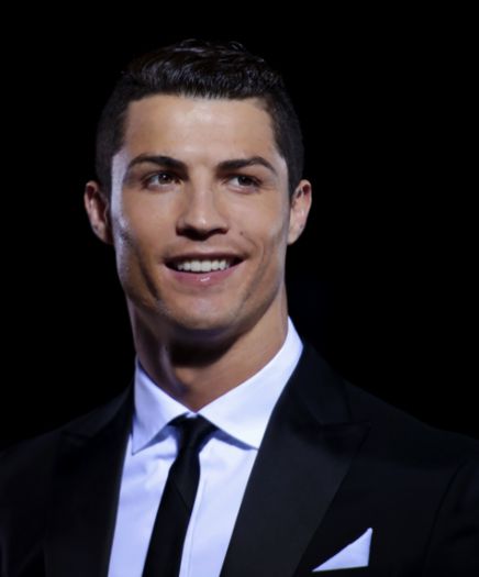 Sa ma vada astia din sat sa mo;ara de ciuda ca am costum Armani :*