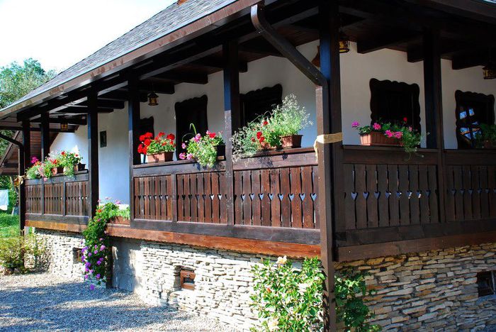 424382_542292065796130_751745241_n