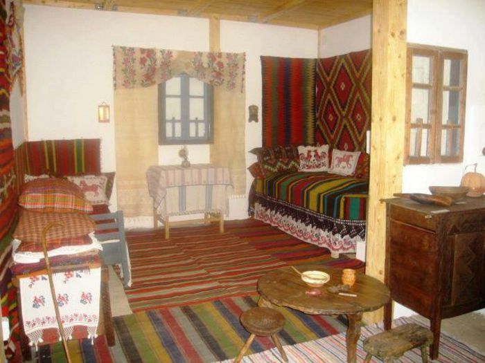 426129_557045450987458_720981445_n