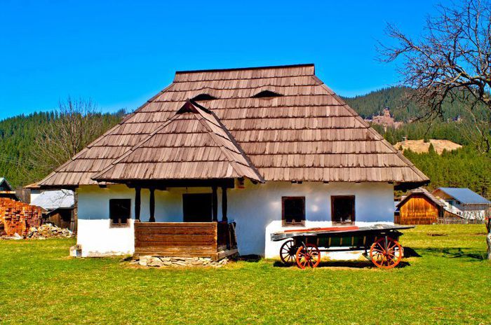 734861_544505348908135_1051291531_n