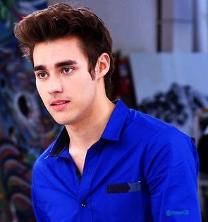 B4Pm4cICEAAPVNa - 07