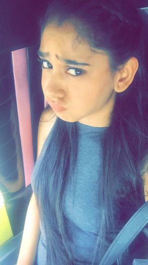 1 - Niti Taylor