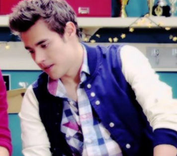 bandicam 2015-05-11 21-24-16-139