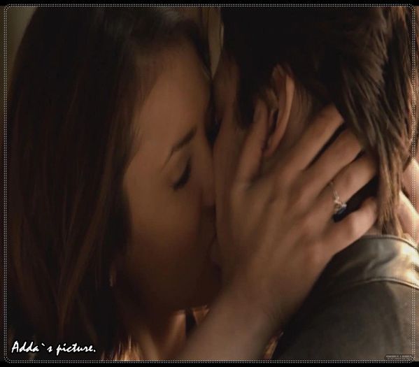 》clk La vara o sa dam mai multe petreceri ;< :X =))) *isi duce mainile in parul lui; IP si continua sa-l sarute mai apasat*
