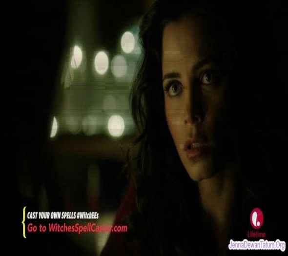 》clk *se zbate sa scape* Klaus nu. *se concentreaza* Phasmatos Incendia *ii inconjoara pe; amandoi  intr-un cerc cu foc* Lasa pro;stiile daca ai revenit. Lasa razbunarile odata pentru totdeauna...
